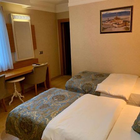 Adana Yukselhan Hotel Exterior foto