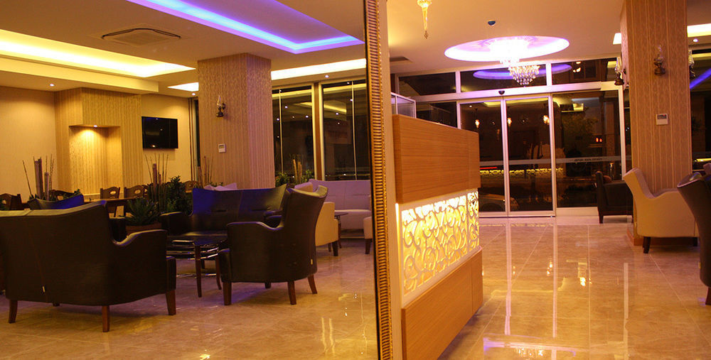 Adana Yukselhan Hotel Exterior foto